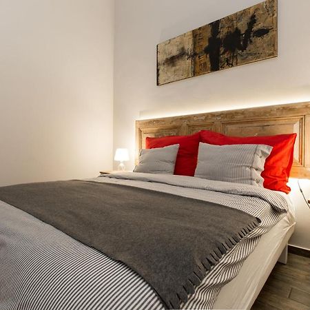 King Rustik & Central Apartment Budapest Esterno foto