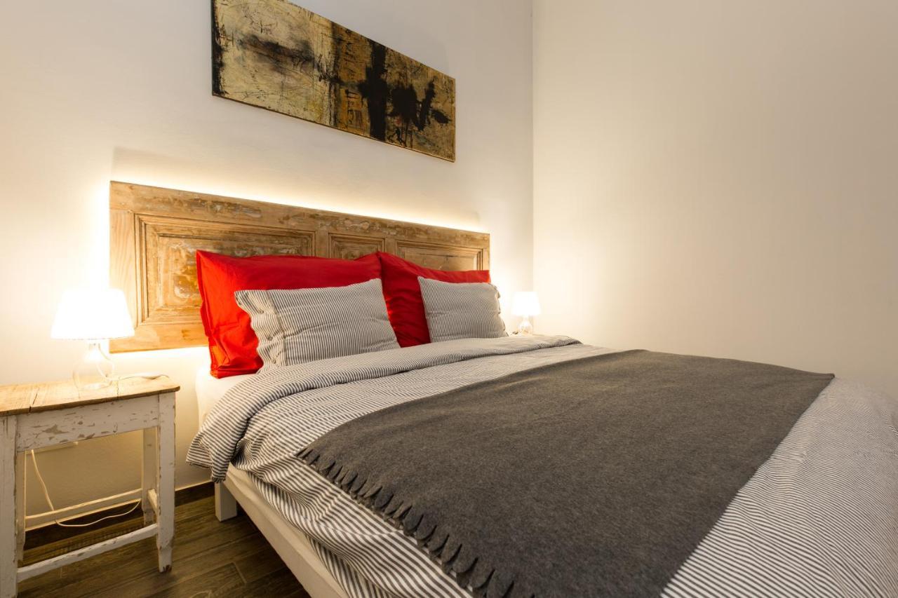 King Rustik & Central Apartment Budapest Esterno foto